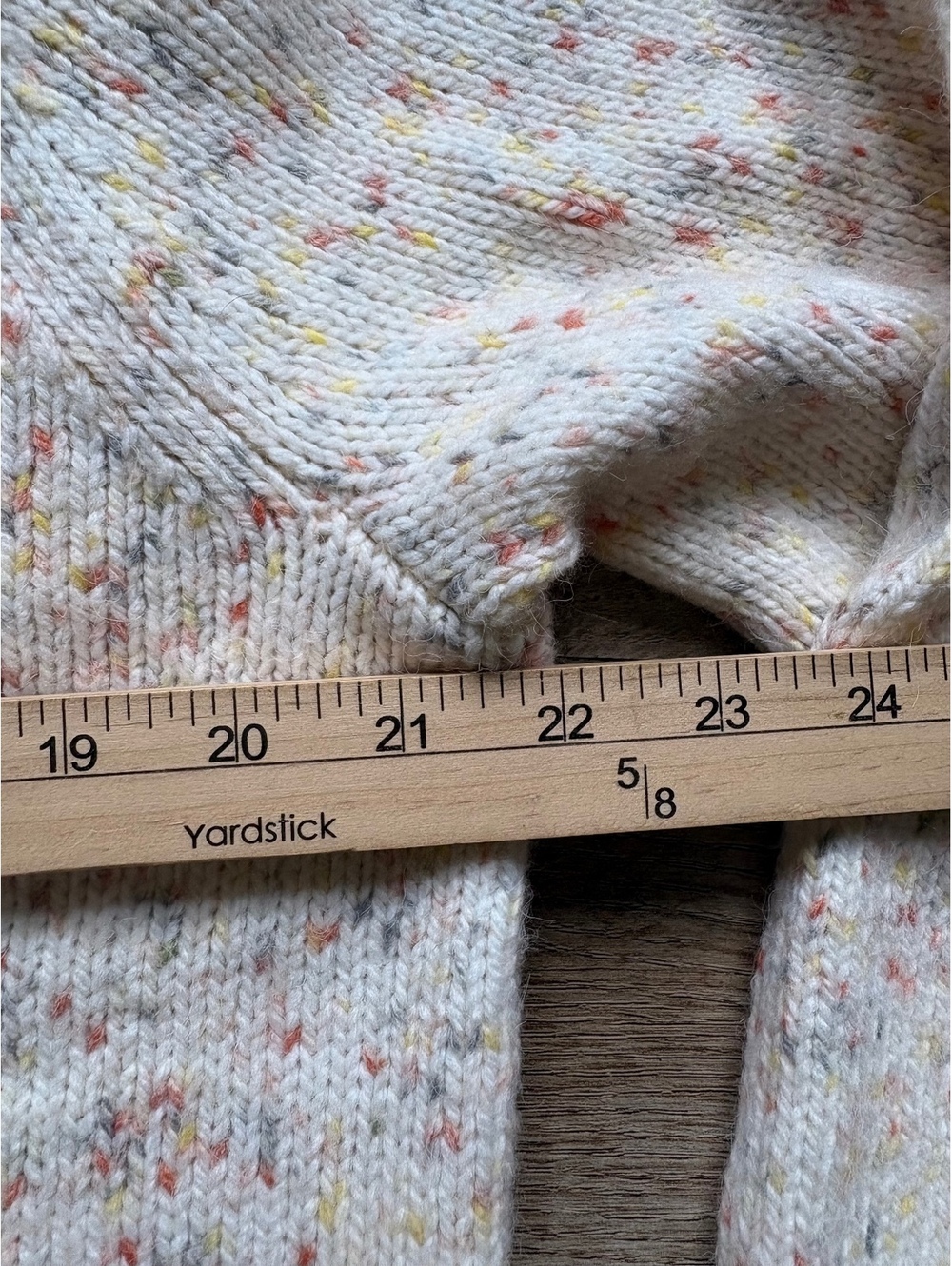 Women's Large Speckled Knit Sweater with Ruffle Shoulder Detail - Picture 5 of 6